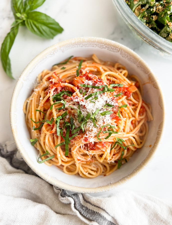Easy & Authentic Pomodoro Sauce (Fresh or Canned Tomatoes)